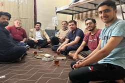 مدیر امور دانشجویی در جمع صمیمی دانشجویان خوابگاه شهید رحیمی